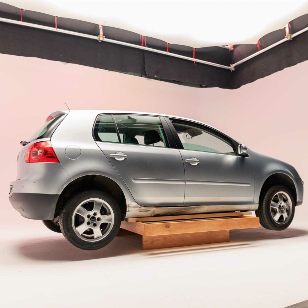 massif-super-strong-beds-car-on-top-2.jpg
