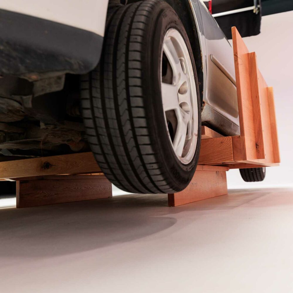 massif-super-strong-beds-car-on-top-3.jpg